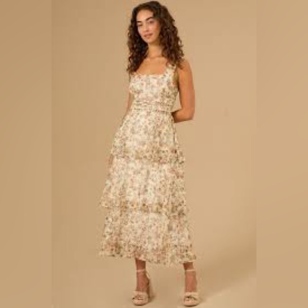 Altar’d state floral dress. Size M. Very good condition.